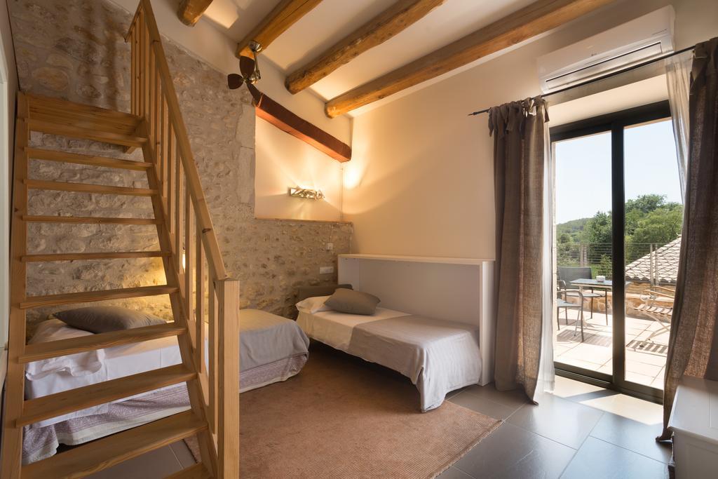 Bed and breakfast Clotas